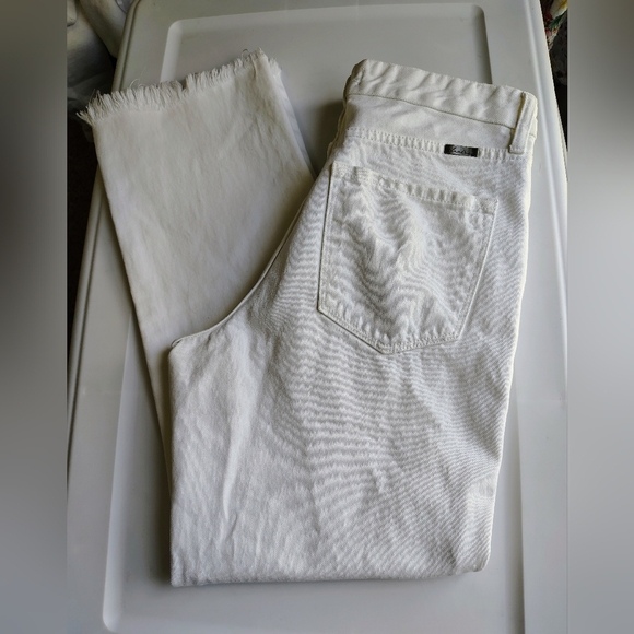 KanCan women's Straight Leg jeans Crop frayed Hem button fly, white, 7/27. - Picture 6 of 16